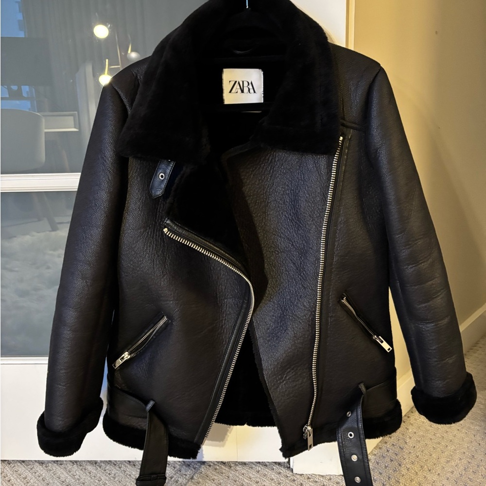Zara Women's Black Jacket